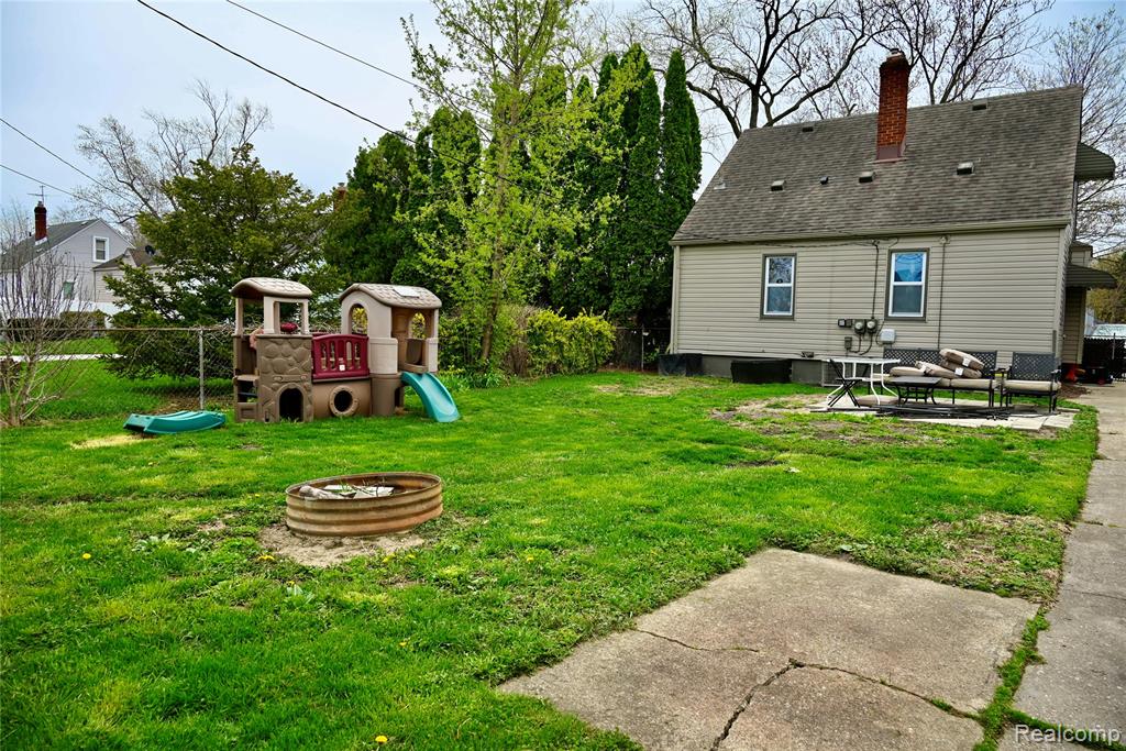 958 Ford Boulevard, Lincoln Park, MI 48146 — Photo 21