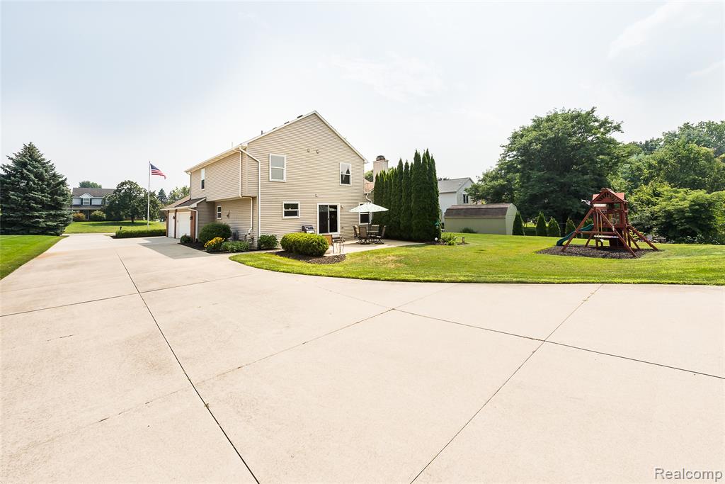 2116 Ore Creek Lane, Brighton, MI 48114 — Photo 50