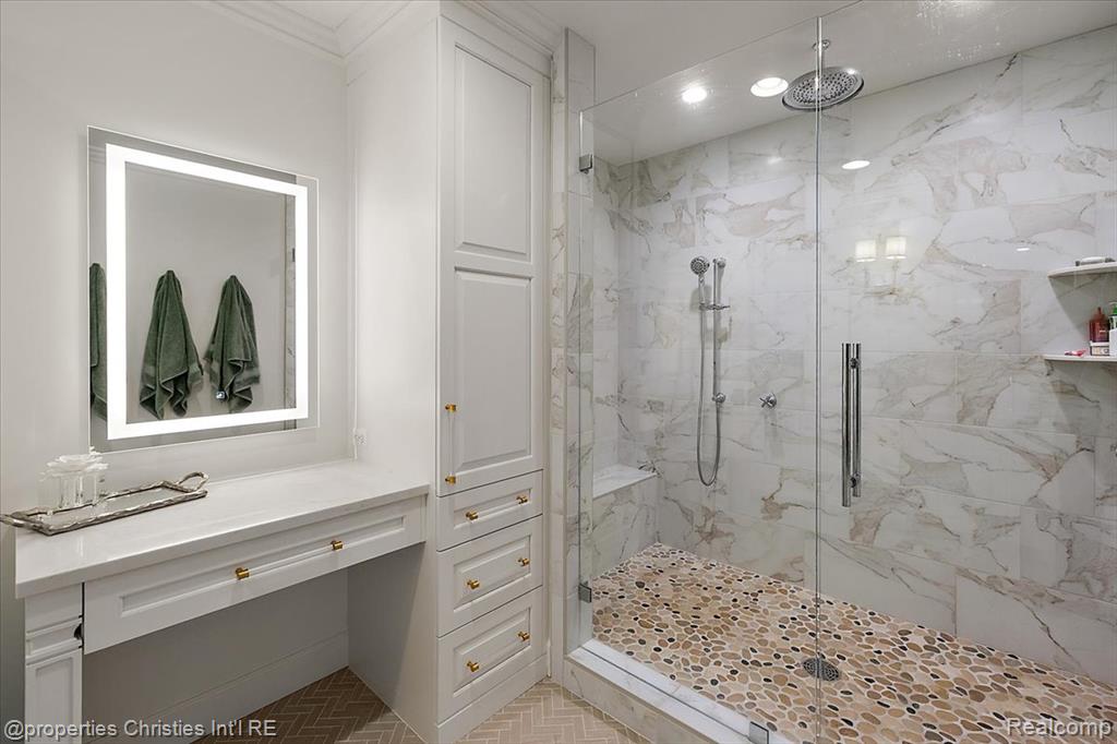 586 Fairfax Street, Birmingham, MI 48009 — Photo 38