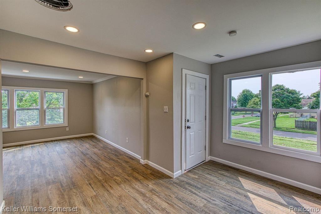 5519 EASTLAWN Street, Detroit, MI 48213 — Photo 31