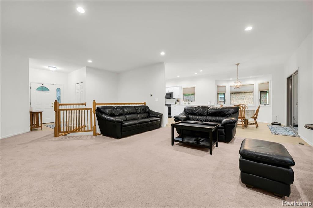 2376 Joseph Tamron Drive W, St. Clair, MI 48079 — Photo 6