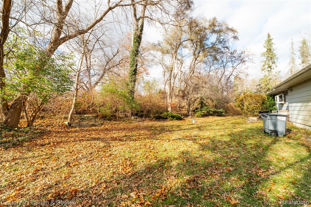 9792 Willis Road, Pinckney, MI 48169 — Photo 26
