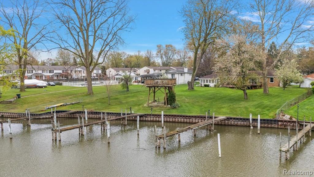 25651 S River Road, Harrison Township, MI — Photo 5