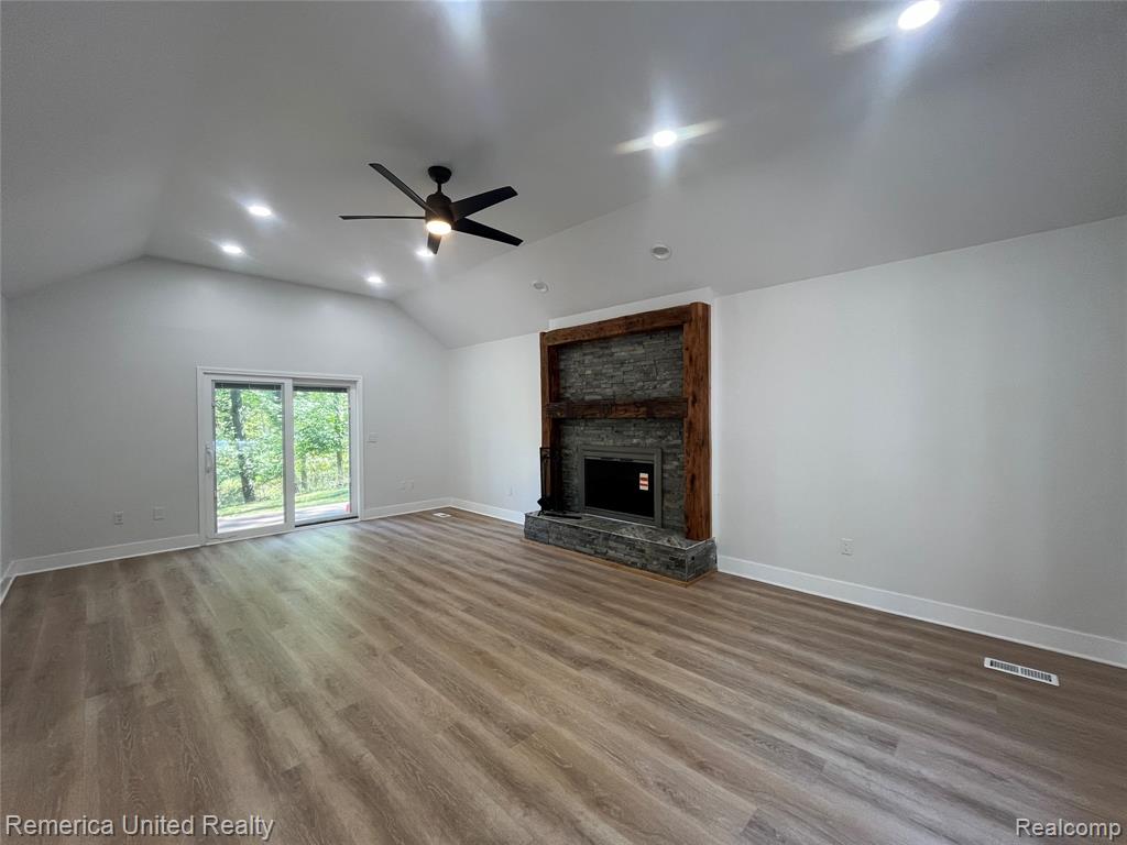 6160 Brambleberry Lane, Cohoctah, MI 48855 — Photo 10