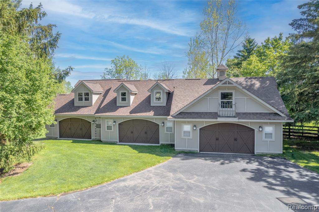 6279 CANTER CREEK Court, Grand Blanc, MI 48439 — Photo 3