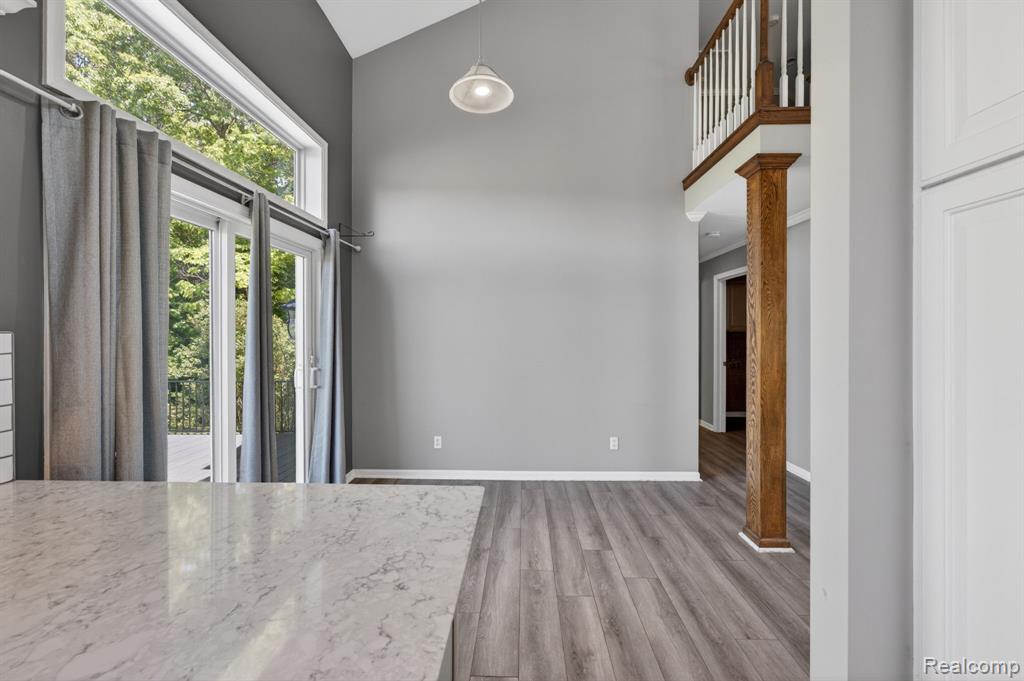 9055 Hegel Road, Goodrich Vlg, MI — Photo 21