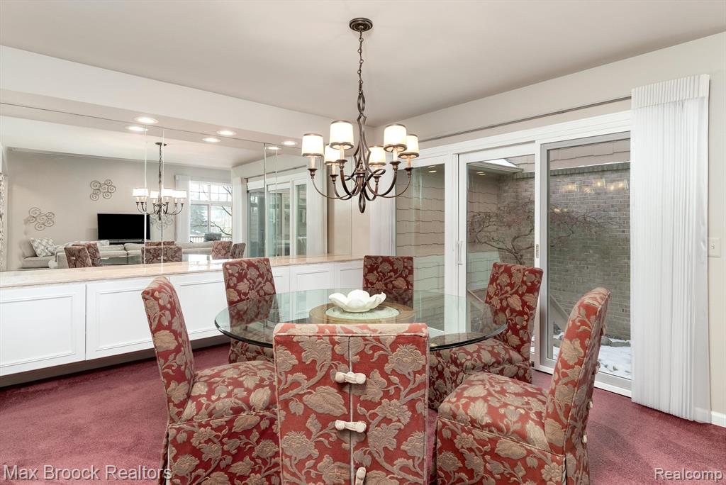 684 Deauville Lane, Bloomfield Hills, MI 48304 — Photo 13