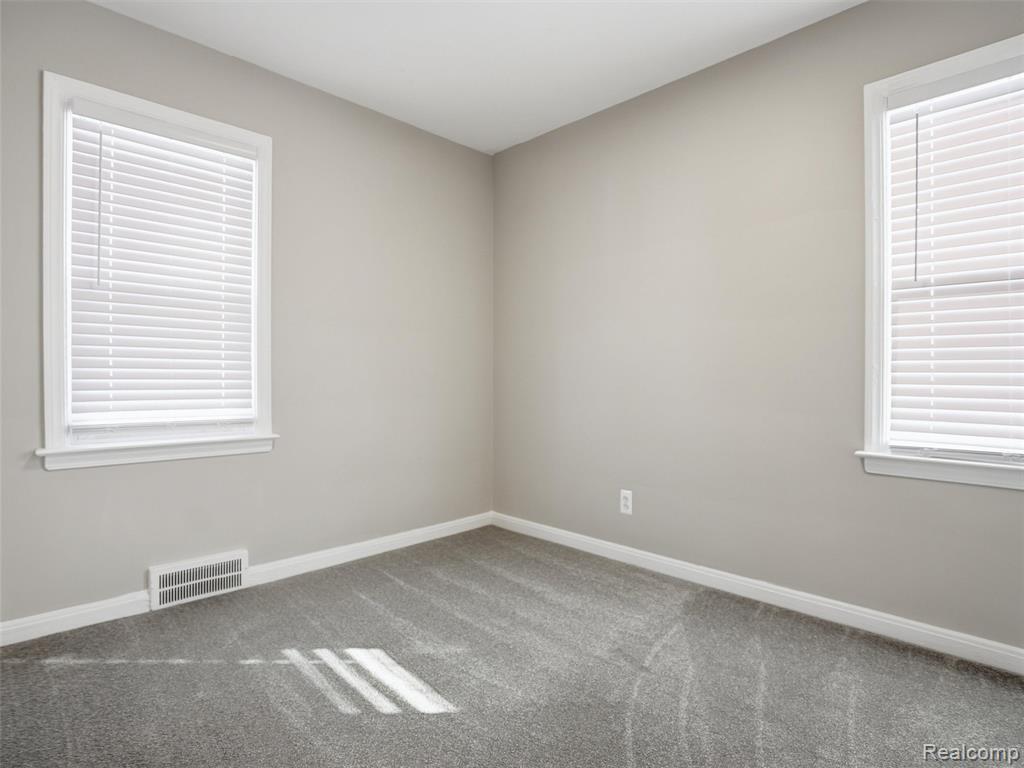 18684 Murray Hill Street, Detroit, MI 48235 — Photo 15