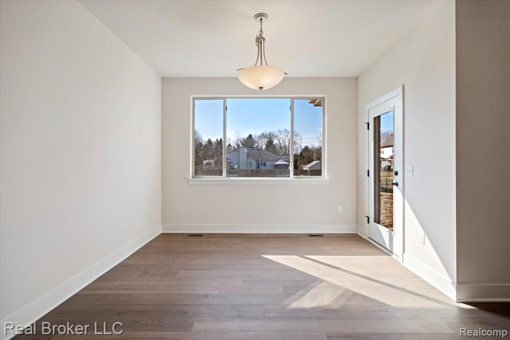 53983 STONYFORD Drive, New Baltimore, MI 48047 — Photo 38