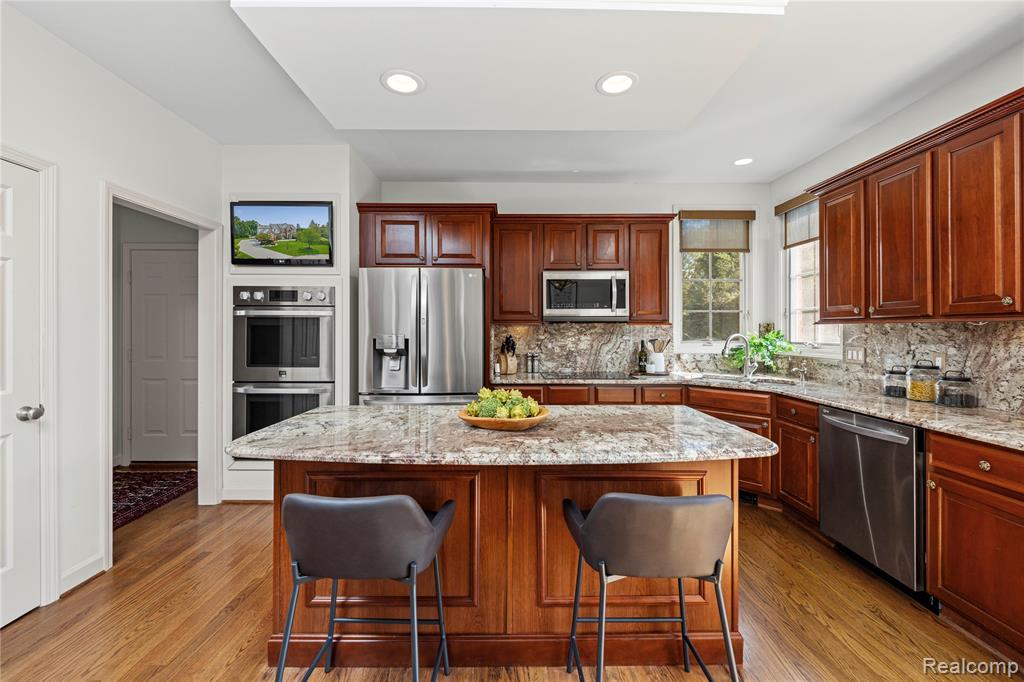 50045 E Fellows Creek Court, Plymouth, MI 48170 — Photo 19