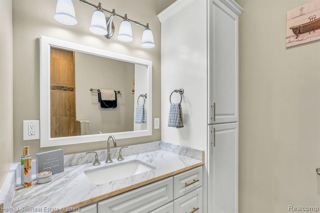 3152 Spruce Drive, Port Huron, MI 48060 — Photo 40