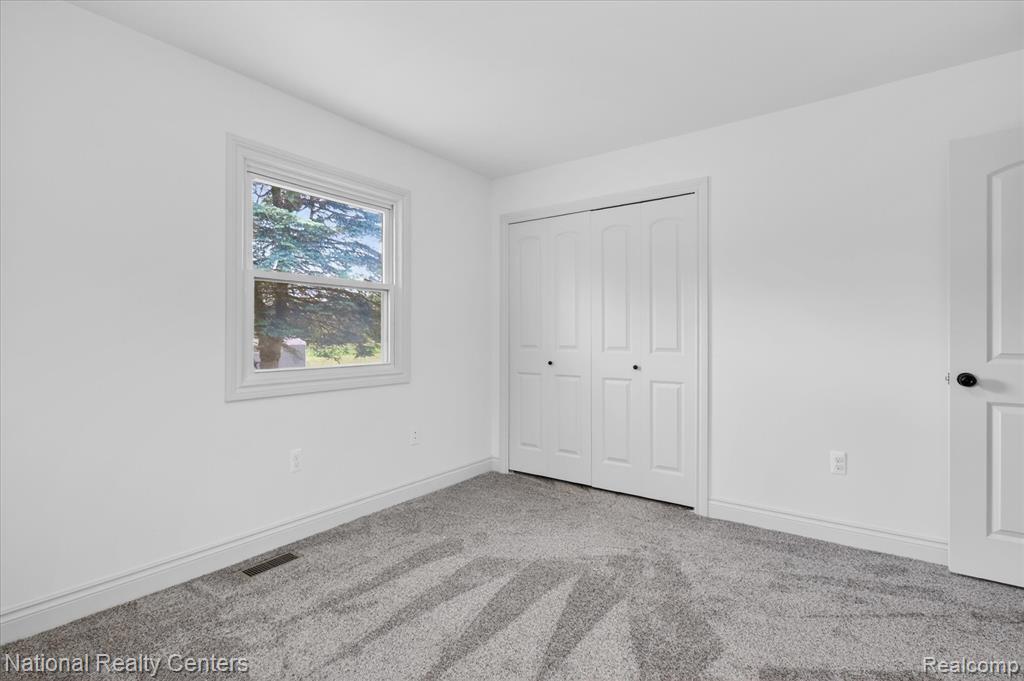 2601 Westwind Drive, Highland, MI — Photo 32