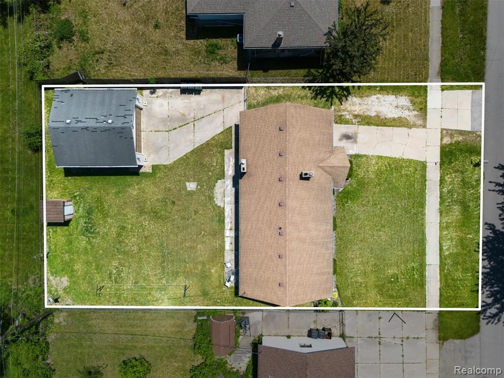 51056 Fairlane Drive, Utica, MI 48316 — Photo 38