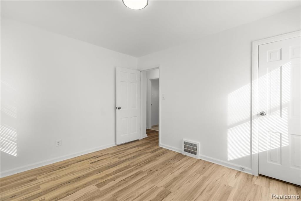 8634 Burt Road, Detroit, MI 48228 — Photo 17