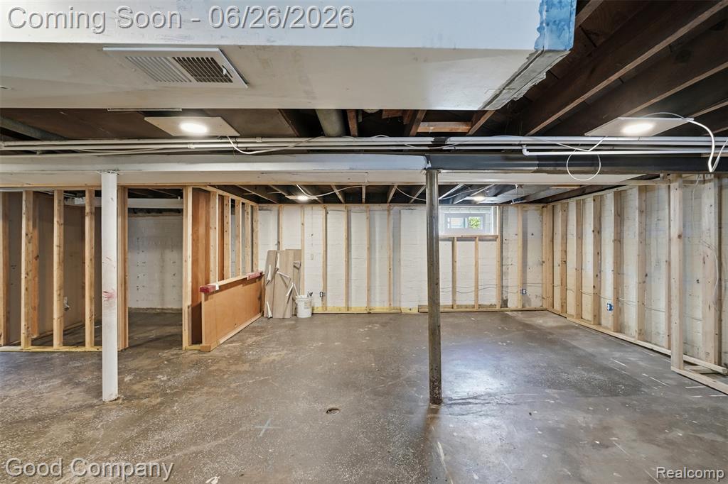 520 E Muir Avenue, Hazel Park, MI 48030 — Photo 31