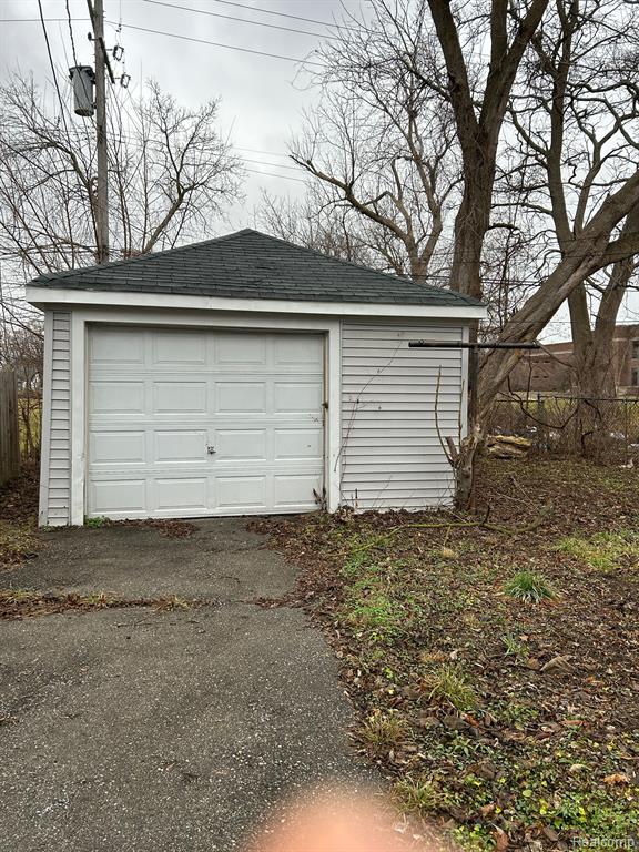 9965 ASBURY Park, Detroit, MI 48227 — Photo 35