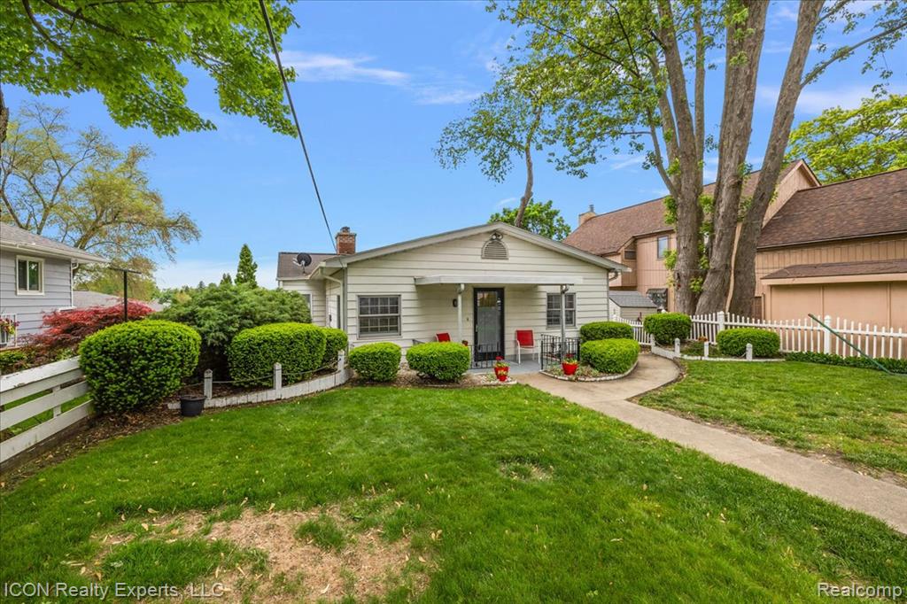 8569 COOLEY BEACH Drive, White Lake, MI — Photo 17