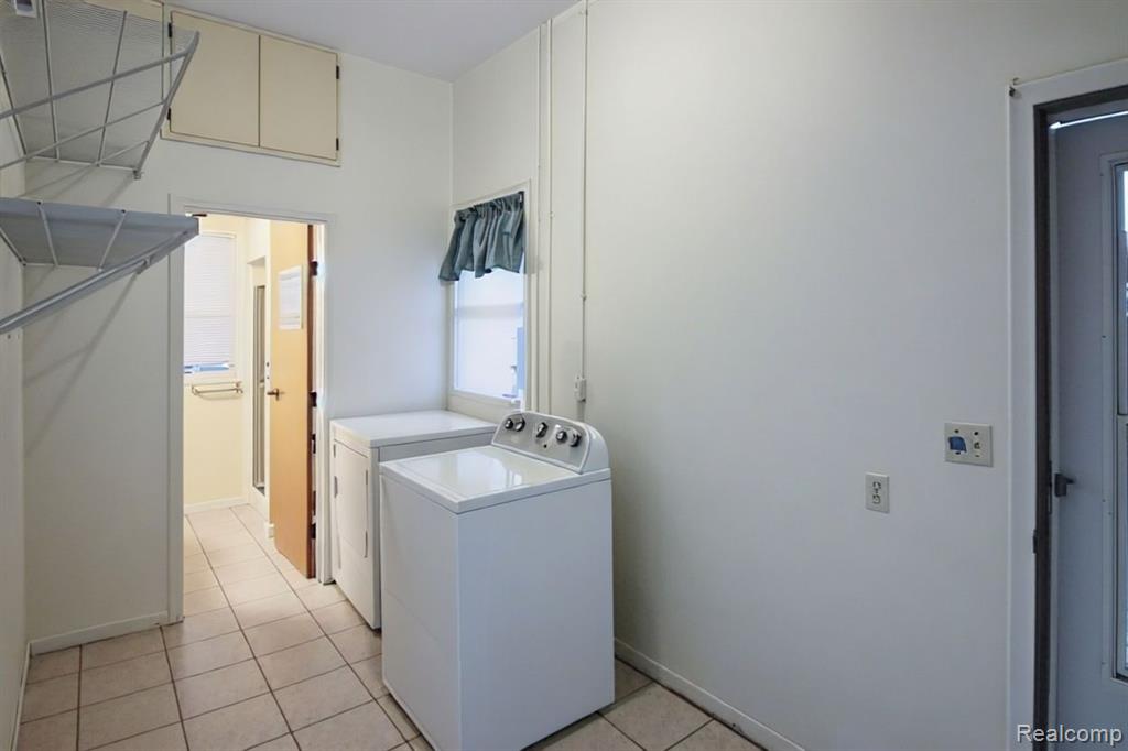734 N Monroe Street, Monroe, MI 48162 — Photo 15