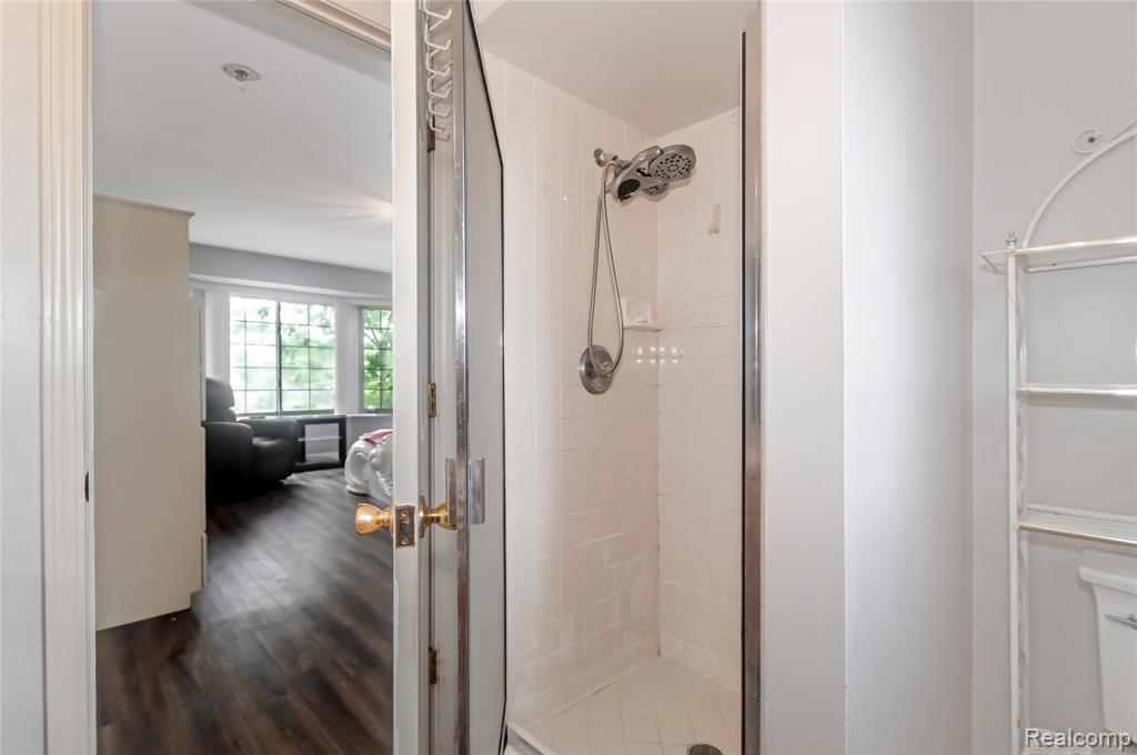 46158 Duke Drive, New Baltimore, MI — Photo 26
