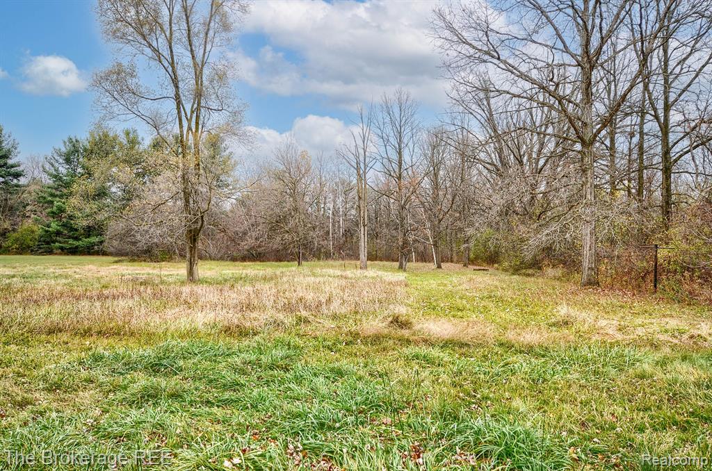 6131 E ATHERTON Road, Burton, MI 48519 — Photo 14