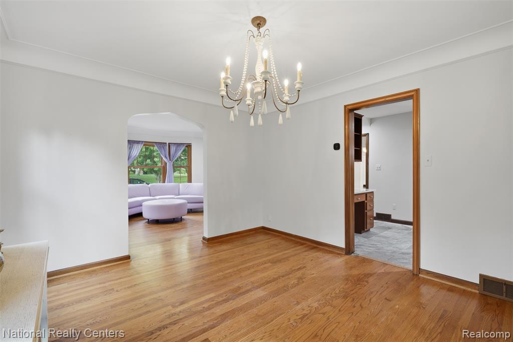 169 McKinley Avenue, Grosse Pointe Farms, MI 48236 — Photo 13
