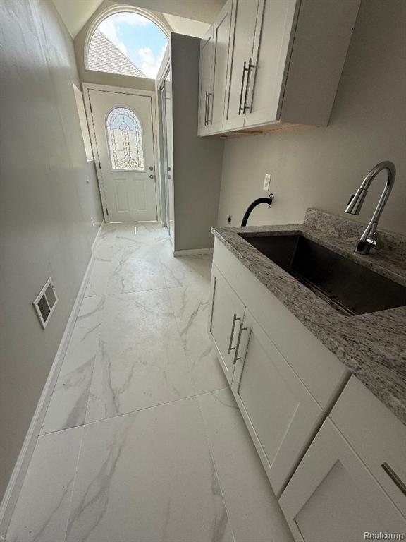 1217 Kings Carriage Road, Grand Blanc, MI 48439 — Photo 24