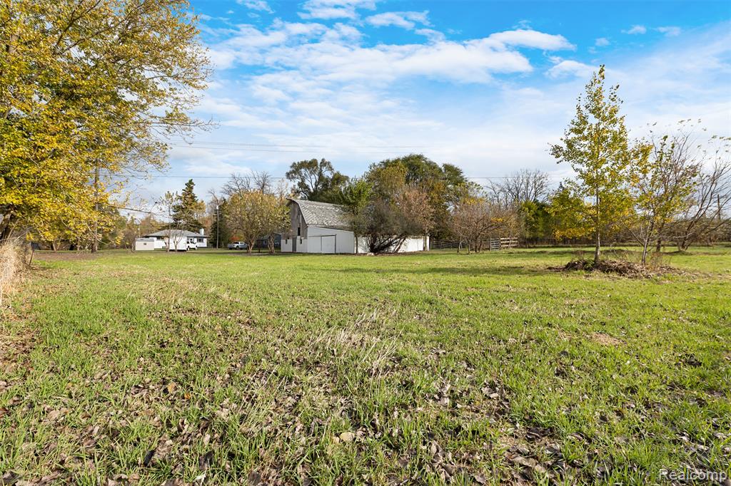 7624 6 Mile Road, Northville, MI 48168 — Photo 29