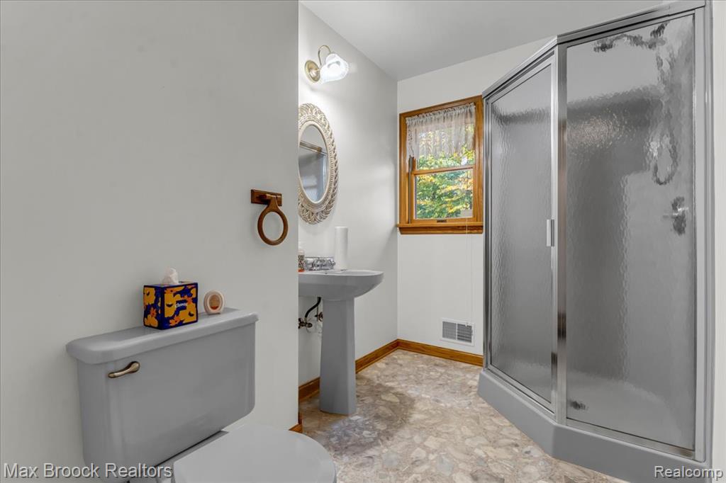 1829 Farnsworth Road, Mayfield, MI 48446 — Photo 28