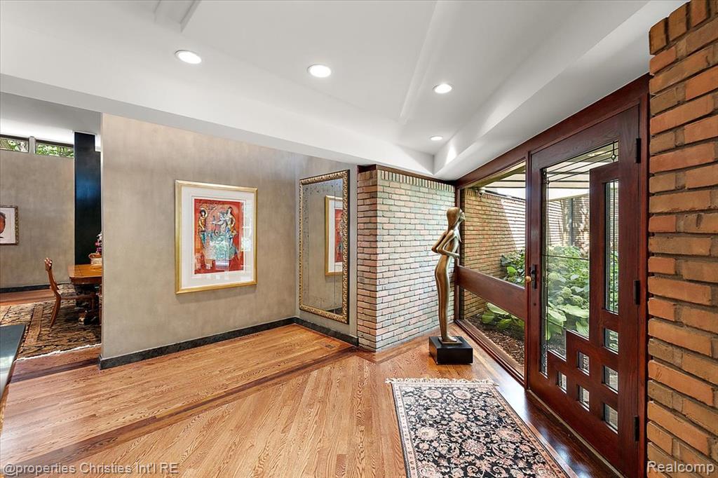 4647 Private Lake Drive, Bloomfield Hills, MI 48301 — Photo 8