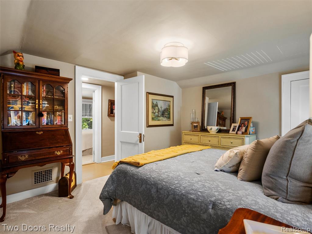426 N Castell Avenue, Rochester, MI 48307 — Photo 36