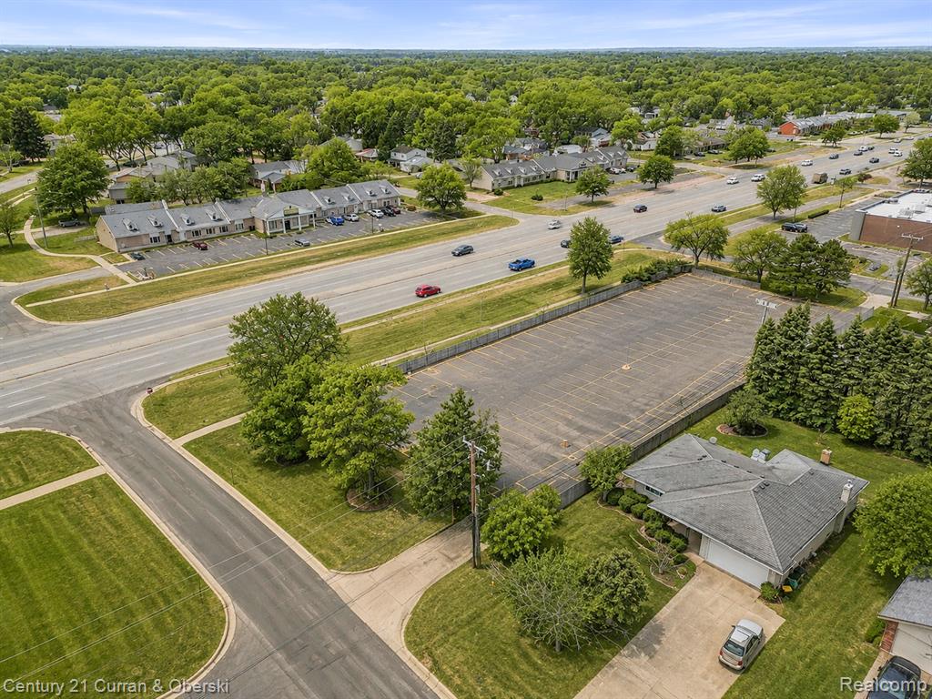 26026 SOUTHFIELD Road, Lathrup Village, MI 48076 — Photo 5