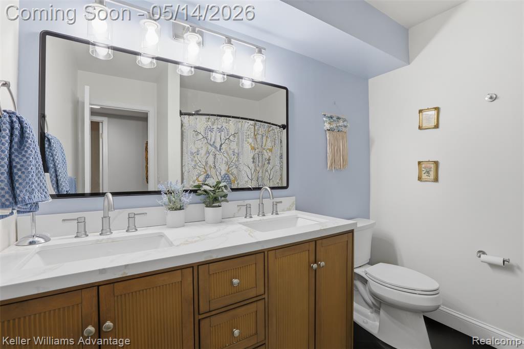 174 Pinewood Circle, Plymouth, MI 48170 — Photo 16