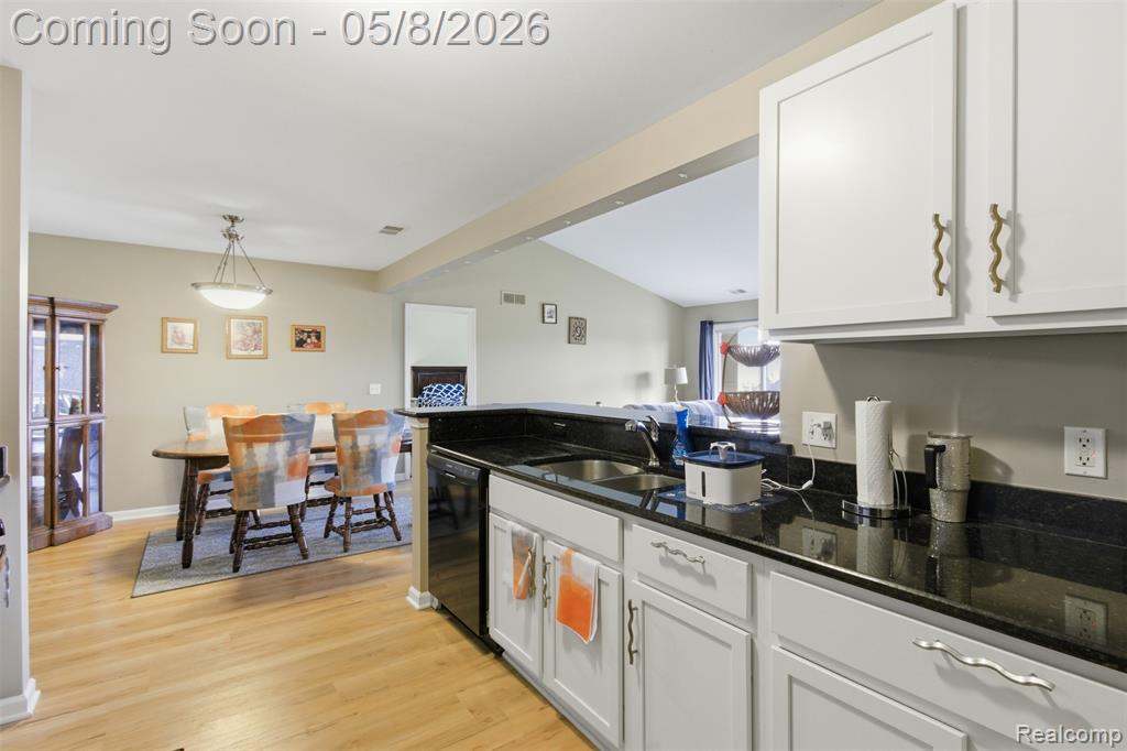 21582 Majestic Drive, Trenton, MI 48183 — Photo 13