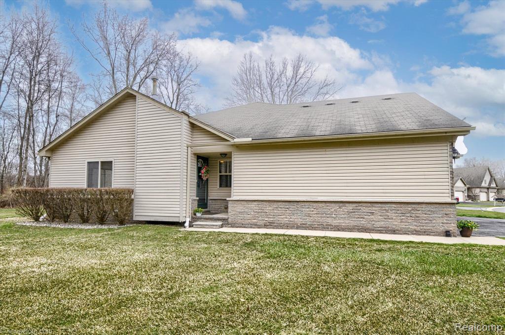 17430 N LUCILLE Circle, New Boston, MI 48164 — Photo 33