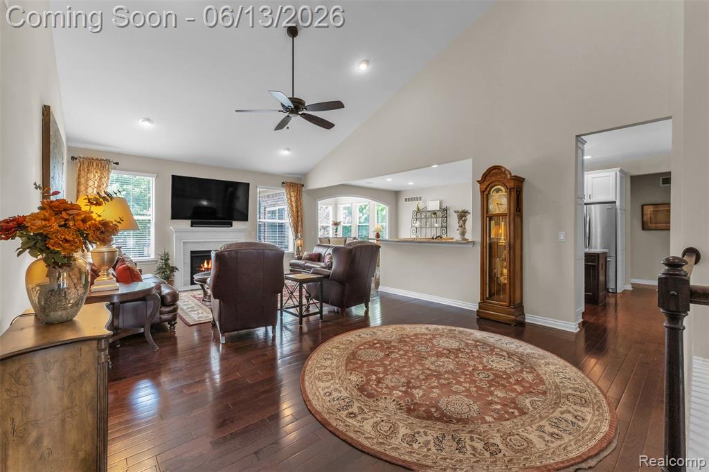 23719 Stoneleigh Drive, South Lyon, MI 48178 — Photo 16