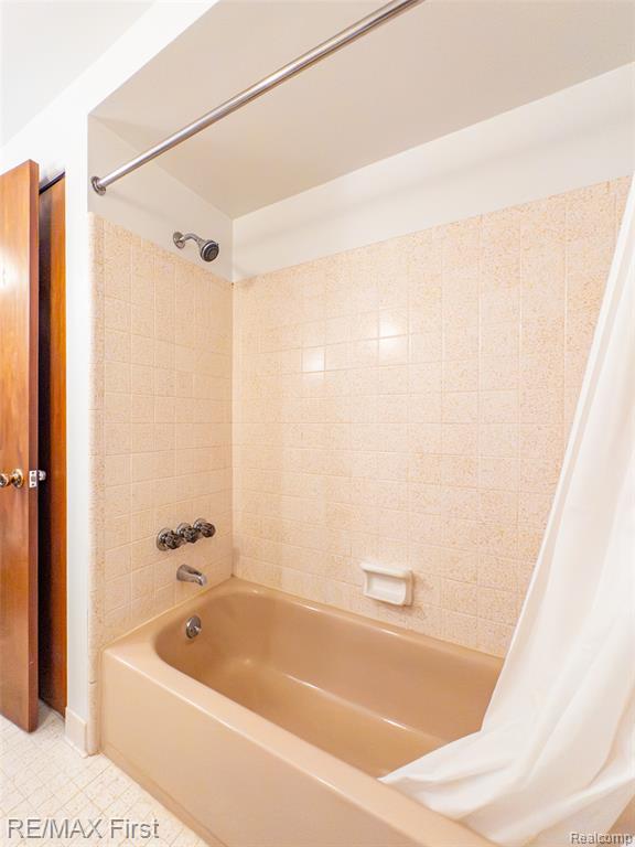 8506 Orchardview Drive, Washington, MI 48095 — Photo 35