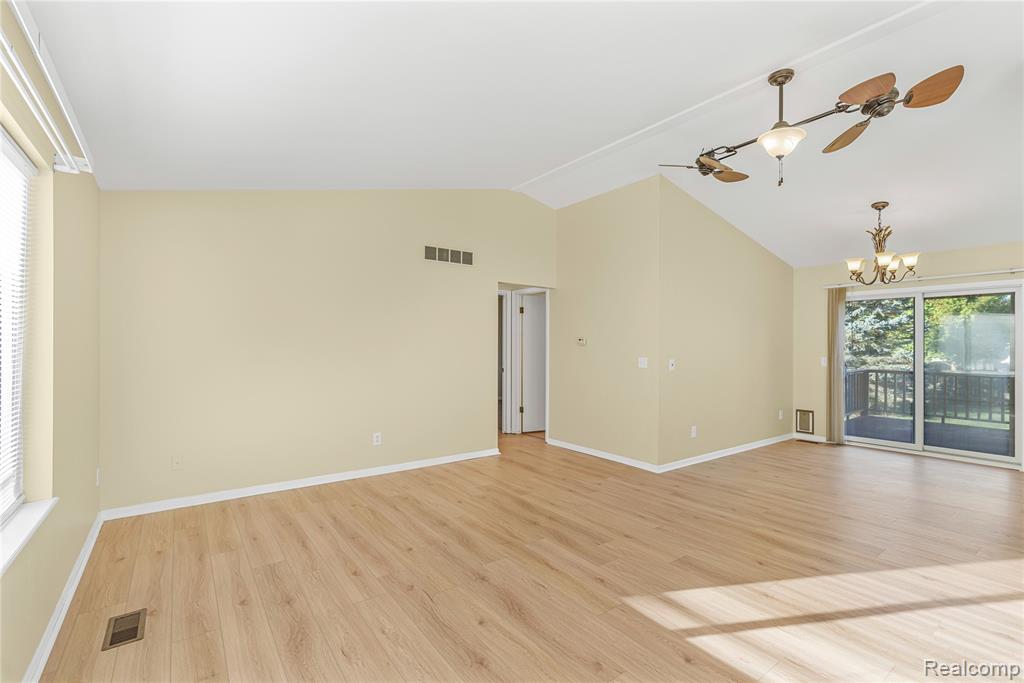 6068 Hearthside Place, Grand Blanc, MI 48439 — Photo 35
