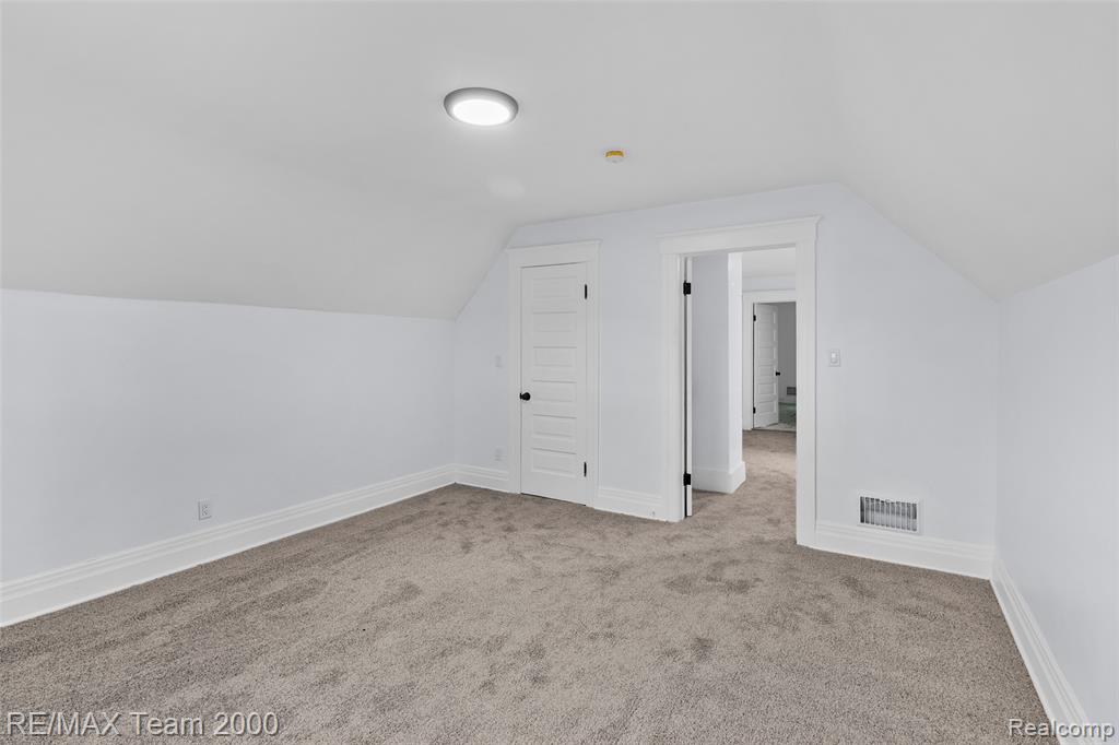 605 Eureka Road, Wyandotte, MI 48192 — Photo 26