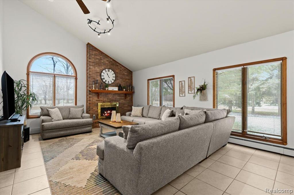 1415 ROSE CENTER Road, Fenton, MI 48430 — Photo 7