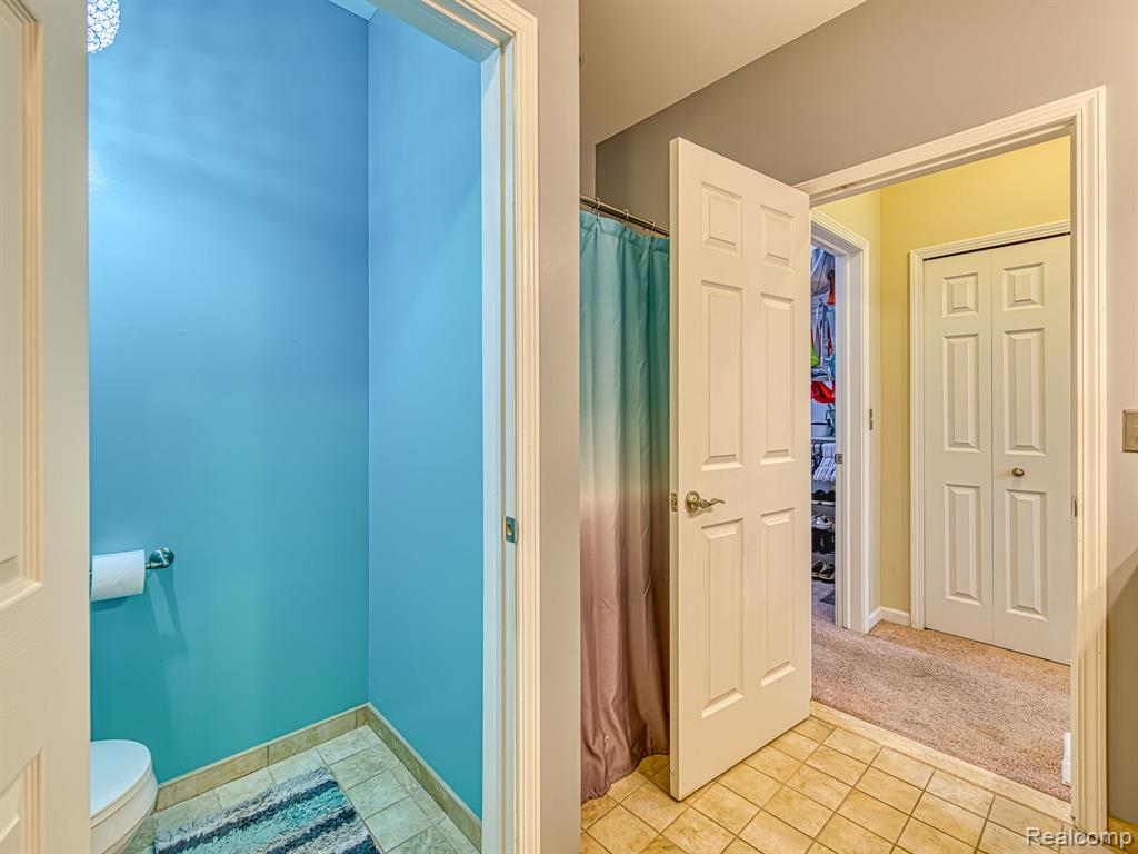 655 Vinewood Street, Wyandotte, MI 48192 — Photo 17