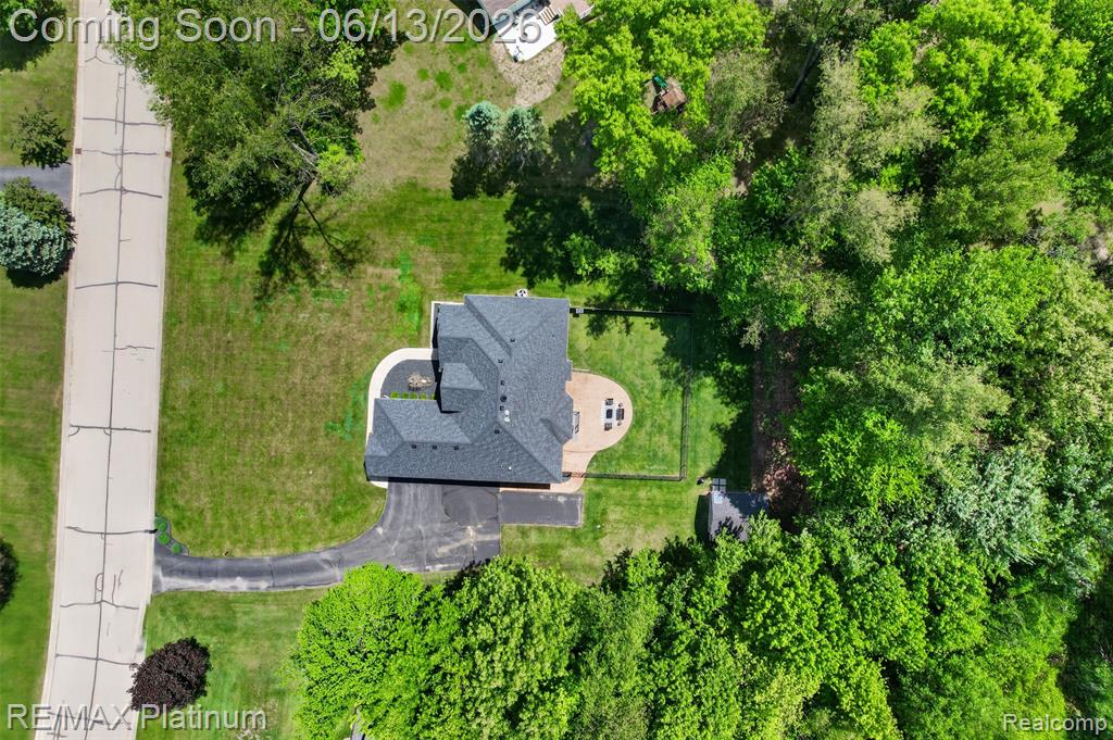 5060 Yax Pointe Drive, Howell, MI 48843 — Photo 52