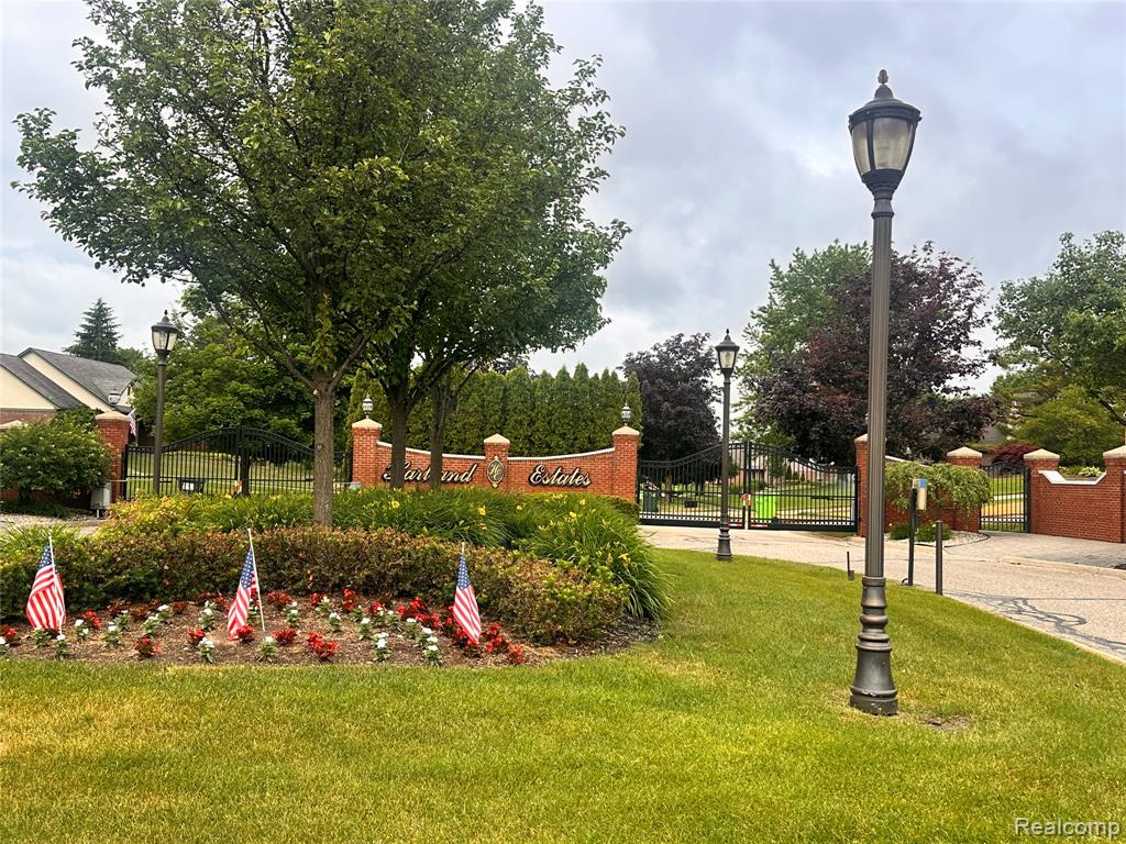 9095 Rotondo Drive, Howell, MI 48855 — Photo 42