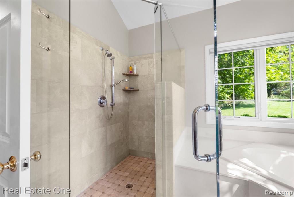 44211 CHEDWORTH Drive, Northville, MI 48167 — Photo 30