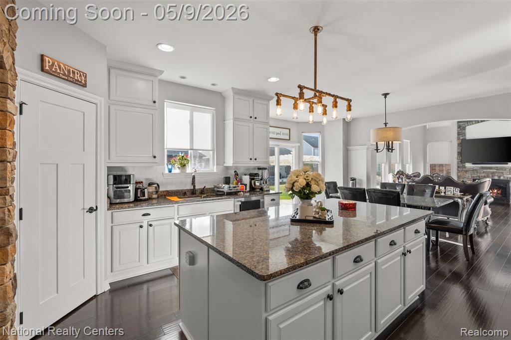 17632 Goldeneye Drive, Clinton Twp, MI 48038 — Photo 20