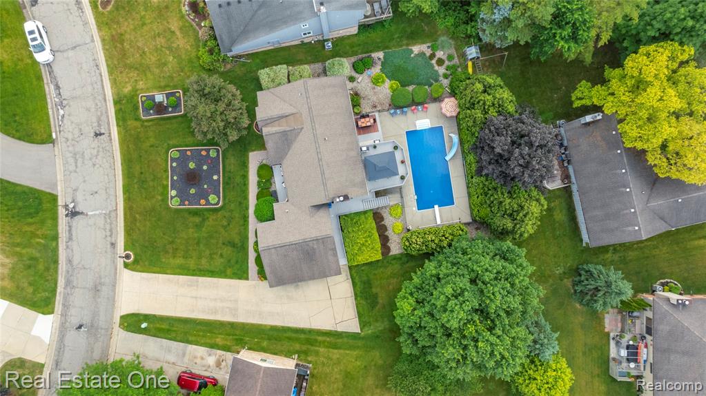 8736 El Dorado Drive, White Lake, MI — Photo 49