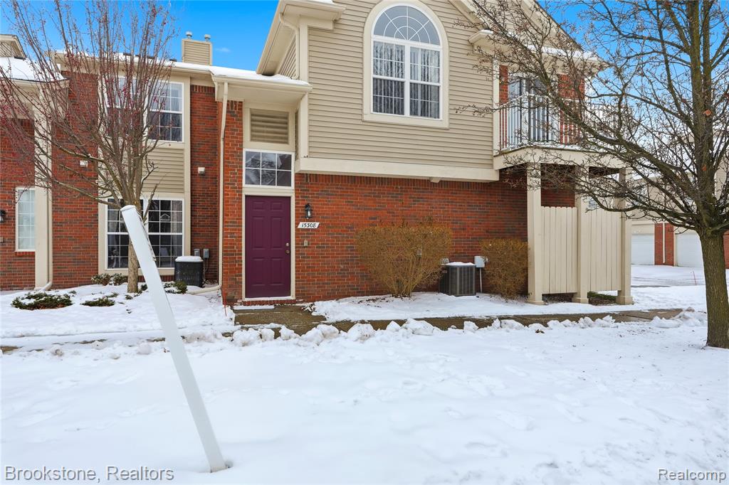 15308 Yale Drive, Clinton Twp, MI 48038 — Photo 2