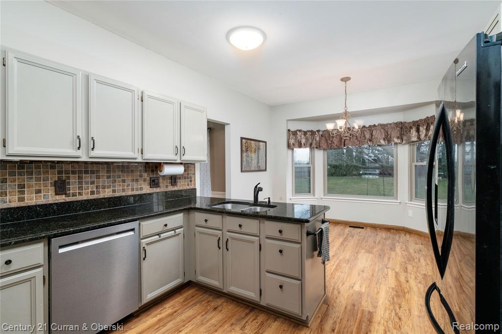 3888 Palisades Boulevard, Ypsilanti, MI 48197 — Photo 14