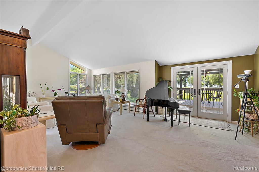 37337 LAKESHORE Drive, Harrison Township, MI — Photo 9