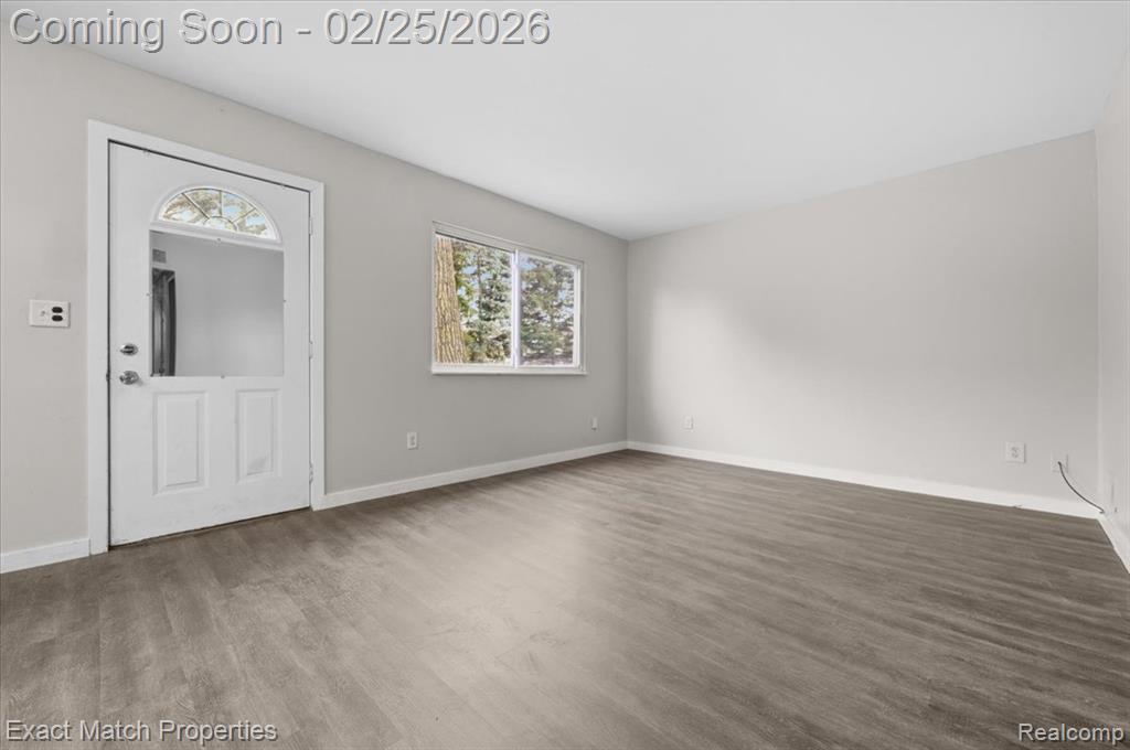 674 Parkwood Avenue, Pontiac, MI 48340 — Photo 3