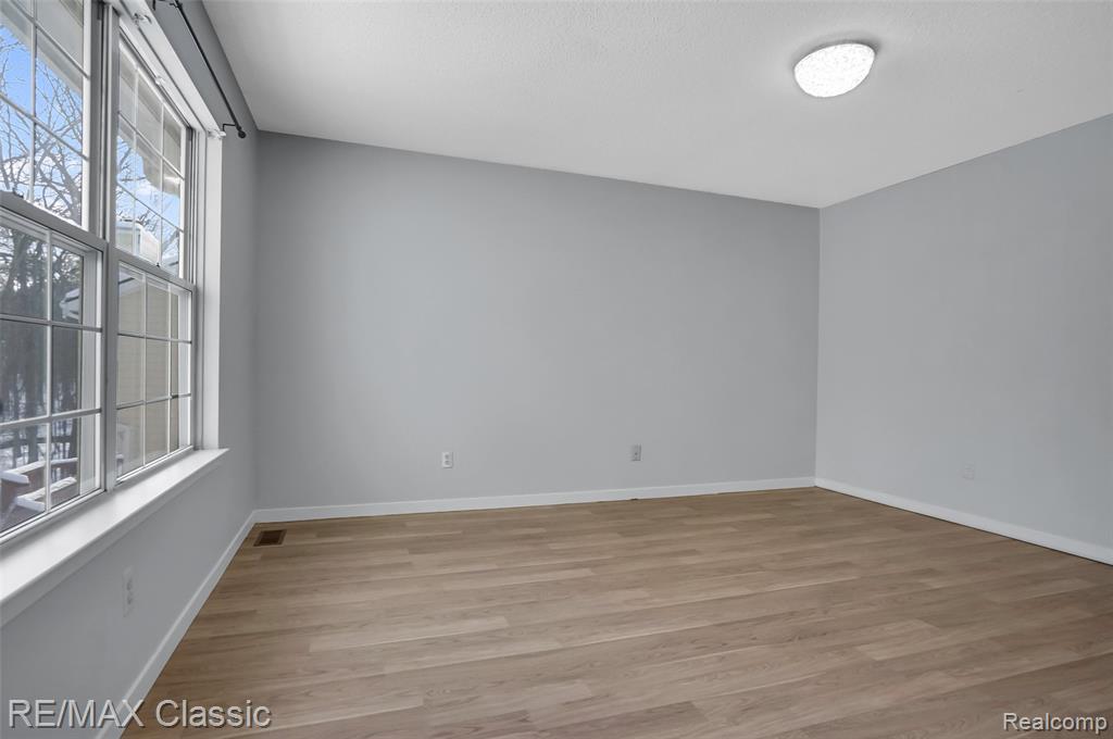 41498 Cornell Drive, Novi, MI — Photo 18